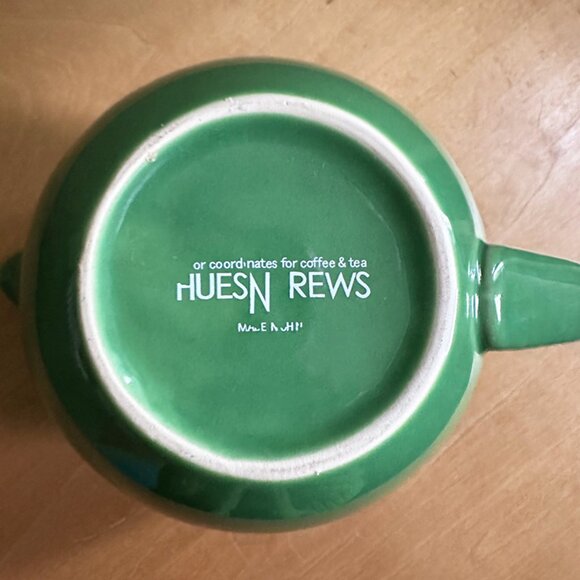 Hues N Brews Green Ceramic Teapot - Picture 4 of 5